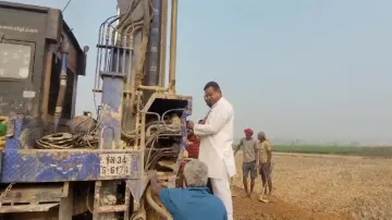 BJP’s National Spokesperson Sambit Patra keeps promise, digs up bore well on deceased farmer’s land 