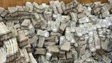 I-T cash seizures: BJP dares Odisha CM to recommend probe by SIT on Black Money 