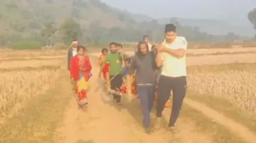 With no motorable road, Odisha ambulance driver carries pregnant woman on cot for 3kms