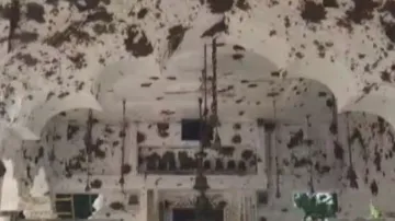 Shiva temple smeared with cow dung and soil in Dhenkanal, complaint lodged