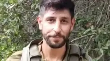 'Fauda' star Idan Amedi seriously injured in Gaza