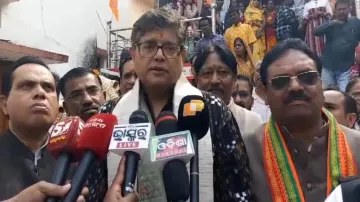 BJP National VP Baijayant Panda visits Nuapada, seeks Maa Vaishno Devi’s blessings