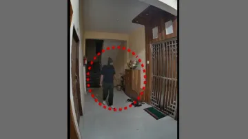 Burglars loot gold ornaments worth lakhs from two flats in Bhubaneswar