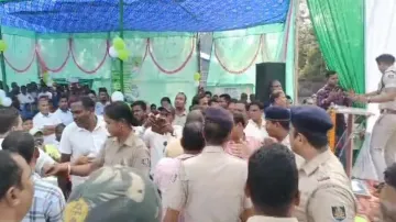 Odisha Minister miffed as party leader inaugurates Ama Odisha Nabin Odisha programme ahead of his ar