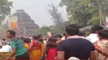 Irate tourists barge into Odisha’s Konark Sun temple 