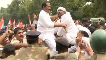 Congress Activists Scuffle With Police During Protest In Bhubaneswar