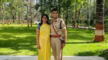 Despite hearing loss, IAS Saumya Sharma secured AIR-9 in first attempt; read to know her strategy