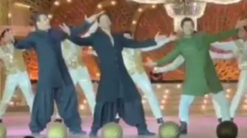 Anant Radhika Wedding: 3 Khans burn the dance floor with their killer moves