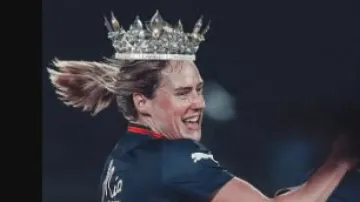 ‘Alexa, play Perry Perry lady’: RCB fans go crazy after Ellyse Perry’s heroics to reach WPL 2024 Fin