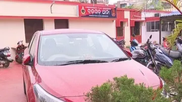 'Bunty-Babli gang in Bhubaneswar targets' second-hand car buyers!
