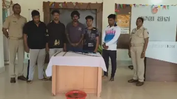 Police foil robbery bid in Khordha, five arrested with bombs