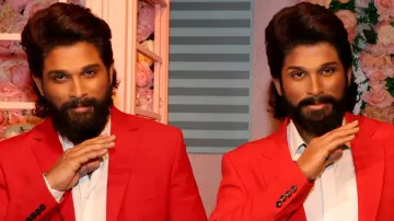 Allu Arjun with his wax statue 