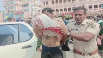 Foreign tourist in Puri gives police a hard time, enters Jagannath temple premises