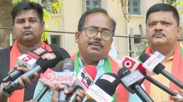 74 cops for VK Pandian's security: Odisha BJP approaches CEO demanding action