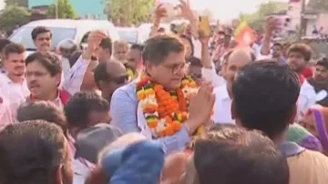 BJP VP Baijayant Panda accorded grand welcome in Kendrapara, kick-starts election campaign
