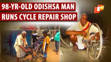 Age Is Just A Number! 98-Year-Old Man Runs Cycle Repairing Shop In Odisha’s Koraput District 