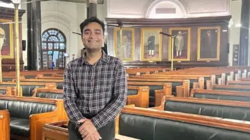Meet IAS Himanshu Gupta, son of tea seller, who cracked UPSC exam without coaching
