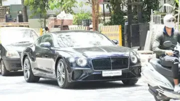 Ranbir Kapoor flaunts brand-new Rs 8cr Bentley, gives wife Alia Bhatt a ride