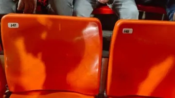 SRH vs CSK: MS Dhoni fan pays Rs 4500 for ticket, forced to watch the match without seat