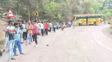 Rourkela-Murshidabad bus rams into rock on Bangiriposi ghat