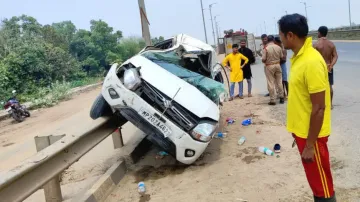 Two of a family killed, three others critical in road mishap in Odisha 