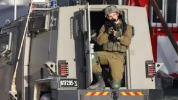 14 Palestinians