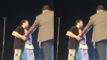 Atif Aslam’s female fan goes crazy during life performance, singer handles situation calmly