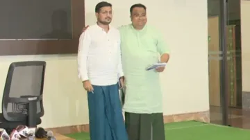 Politics on ‘lungi’ heats up in Odisha: Clad in lungis, BJD leaders hold press meet to counter Union