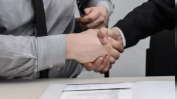 India saw 455 deals worth $25.6 bn in 1st quarter this year: Report