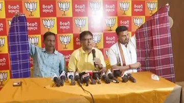 No original Sambalpuri lungi in Odisha CM Naveen Patnaik's video clip: BJP