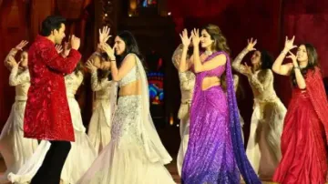 Sara Ali Khan spotted holidaying in London with Veer Pahariya; links with Janhvi Kapoor’s boyfriend