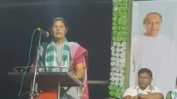 Kendrapara Mission Shakti president accused of violating MCC by taking part in BJD’s political activ