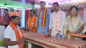 BJD & Congress workers join BJP in Odisha’s Kendrapara 