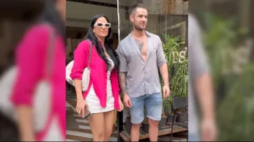 Natasa Stankovic spotted with mysterious guy amid divorce rumours with Hardik Pandya, netizens fumed