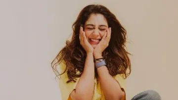 After Natasa Stankovic, actress Niti Taylor sparks divorce rumors with Instagram name change