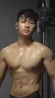 4 Effective Chest-Building Exercises You Can Do At Home