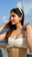 Actress Sakshi Malik Sets Hearts Racing in Sensational Viral Photoshoots