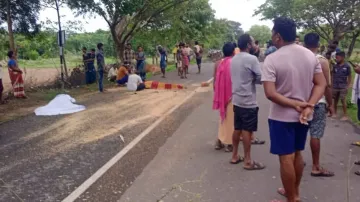 Farmer couple killed in road accident in Bolangir