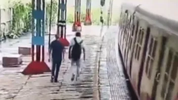 After loss in trading, father-son duo kills self by lying before running train; video goes viral