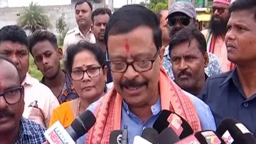 Bulldozer to raze illegal encroachments on govt lands by influential people in Odisha