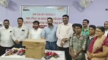 Bansidhar and Ila Panda Foundation distributes educational equipment in Choudwar schools
