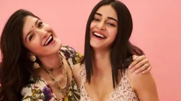  Shanaya Kapoor & Ananya Panday