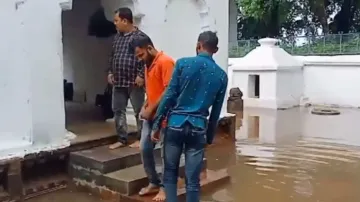 Devotees express concern as rainwater enters sanctum sanctorum of Singhanatha temple, demand ASI int