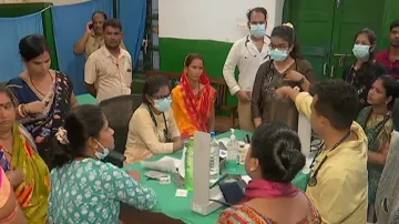 Kolkata doctor's rape & murder: Odisha MKCG PG students wear black badges