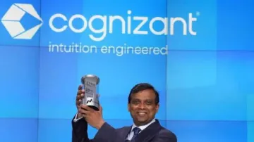 IT giant Cognizant offers Rs 2.52 LPA job for engineers; momo seller says ‘come wash my plates’