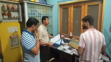 Junior Engineer falls sick after being caught while taking bribe by Odisha Vigilance , hospitalised