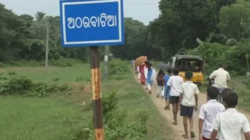 Students cover 4 km for mid-day meal in Odisha 