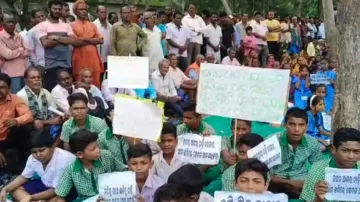 Villagers stage protest against proposed Astarang port in Puri