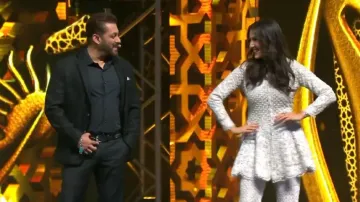 Sara Ali Khan calls Salman Khan 'Bhai'! Sikandar star reacts, agrees on one condition to cast her as