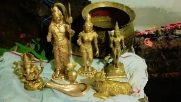 'Antique idols, gold ornaments' found during excavation at Baba Akhandalamani temple priest's house 